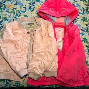 These 2. 1st one jacket size 6X the other is a windbreaker size 4T toddler
